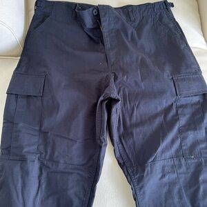 Genuine Gear Utility Pants – Black, Inseam  29 1/2 to 32 1/2 Waist 35 to 39